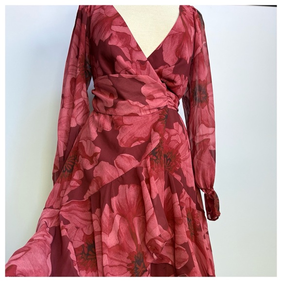 NWT Anthropologie Hutch Kya Long-Sleeve V-Neck Printed Tiered Wrap Maxi Dress XS - Picture 11 of 17